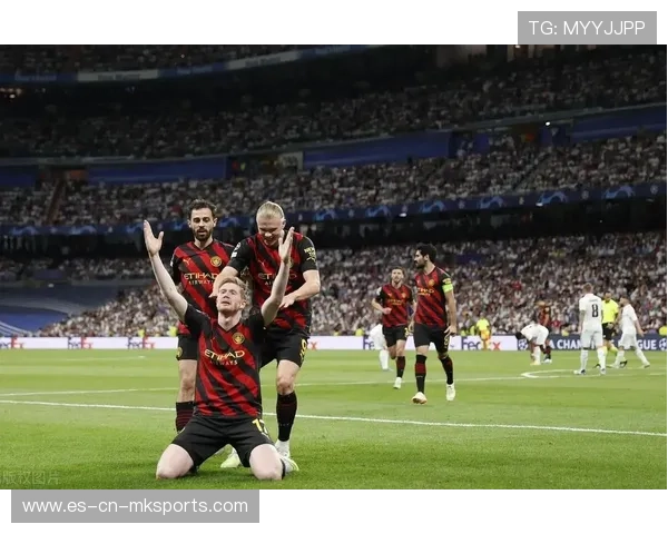 凯恩禁区外贴地斩入网,拜仁慕尼黑一脚致命 凯恩禁区外贴地斩入网,拜仁慕尼黑一脚致命